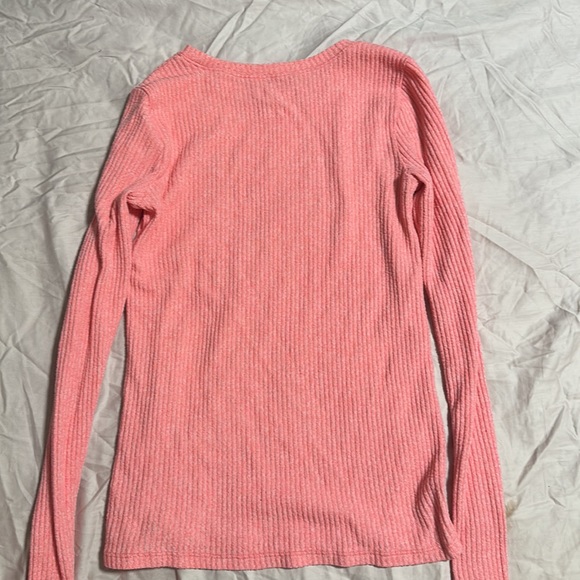 Abercrombie Top - Picture 2 of 3